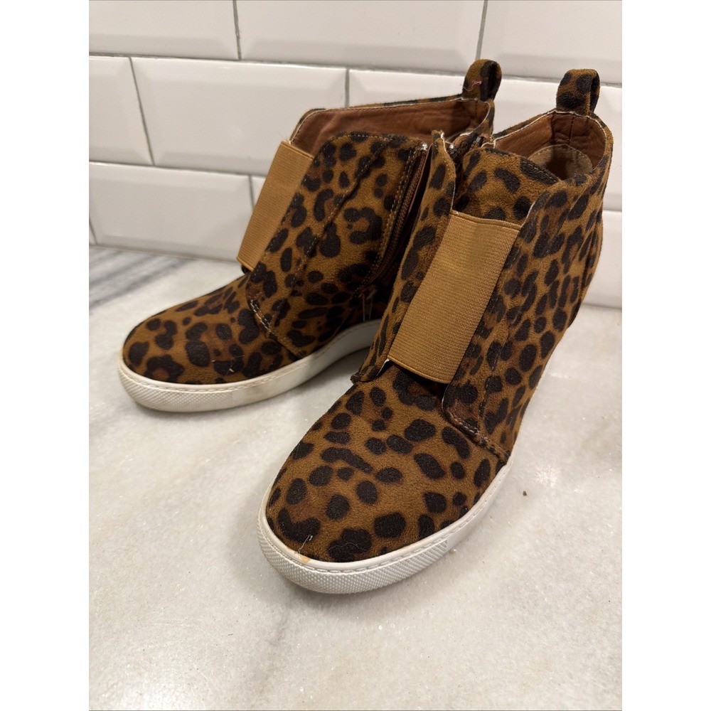BEAST womens ankle booties brown leopard print leather upper flats zip up W9/39